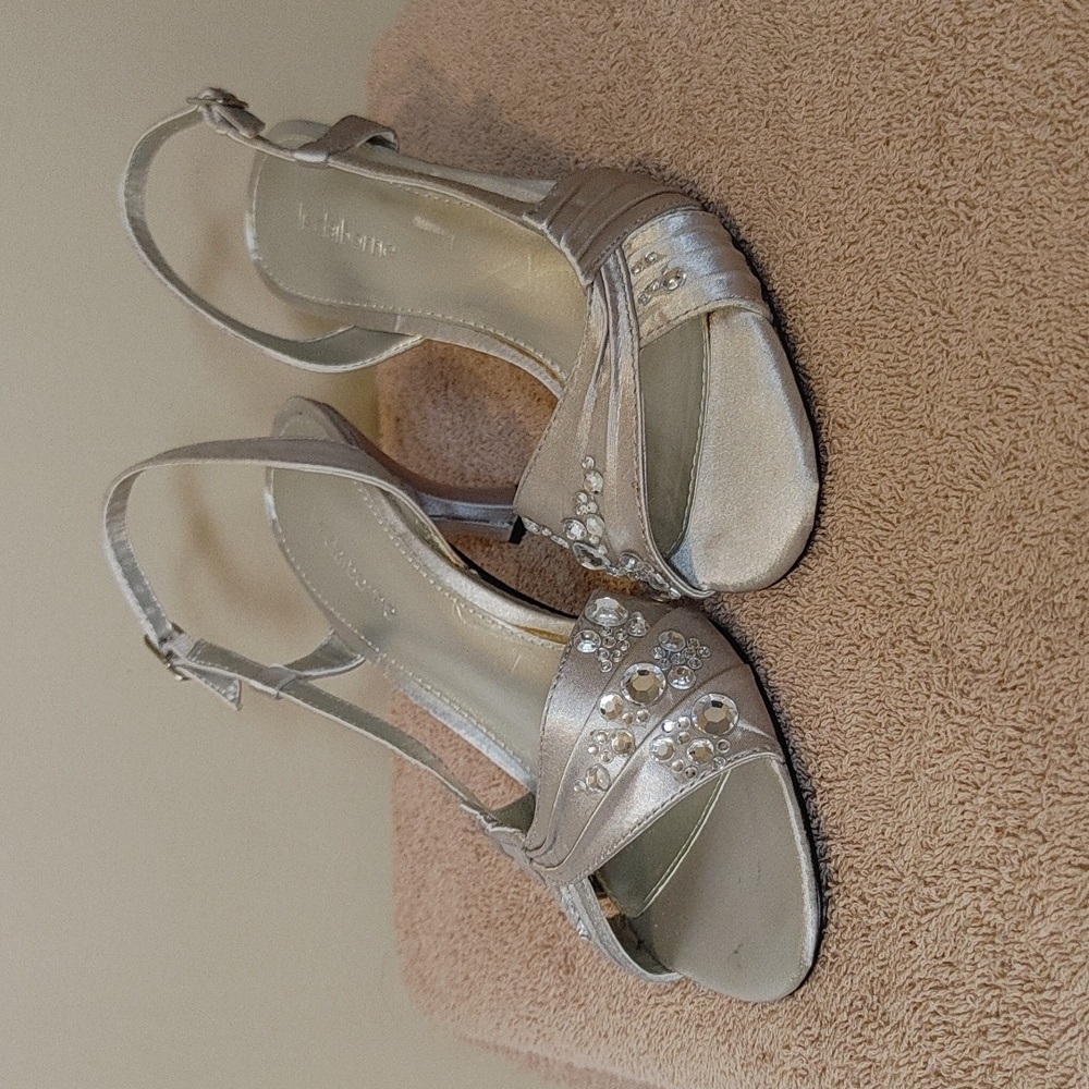 🏵️ Liz Claiborne Shoes